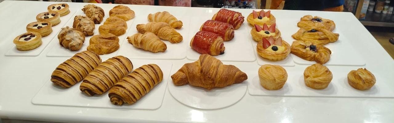 Croissant1 breads