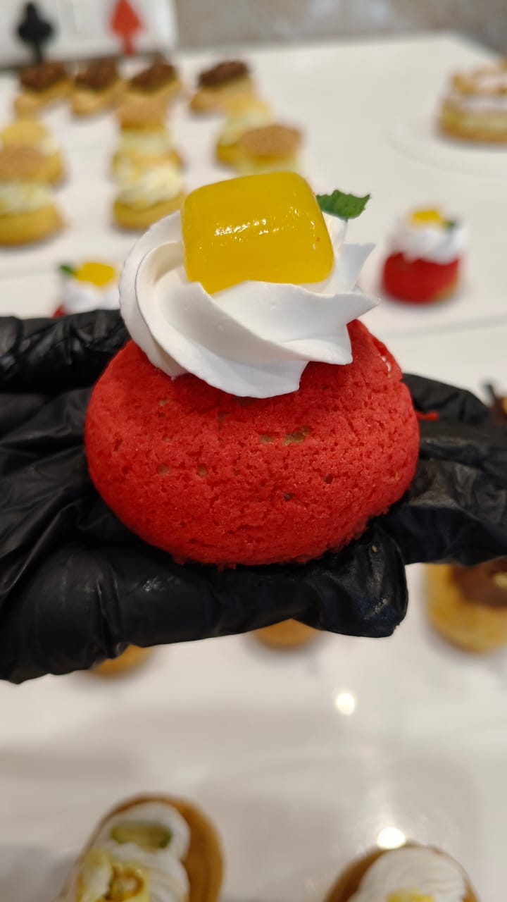 Choux desserts